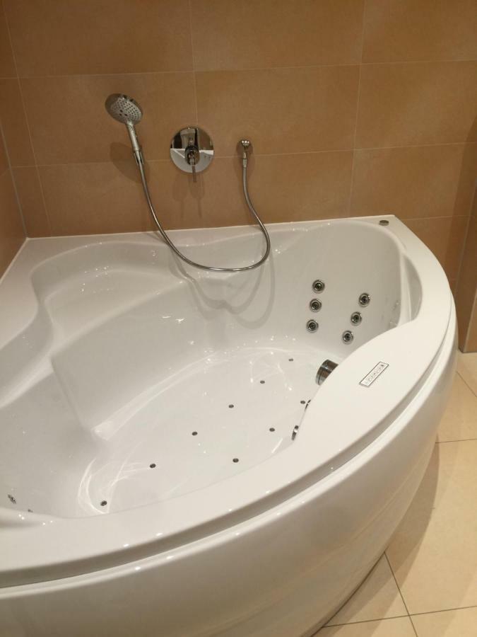 Schoene Wohnung Am Dresdner Zwinger Drezno Zewnętrze zdjęcie